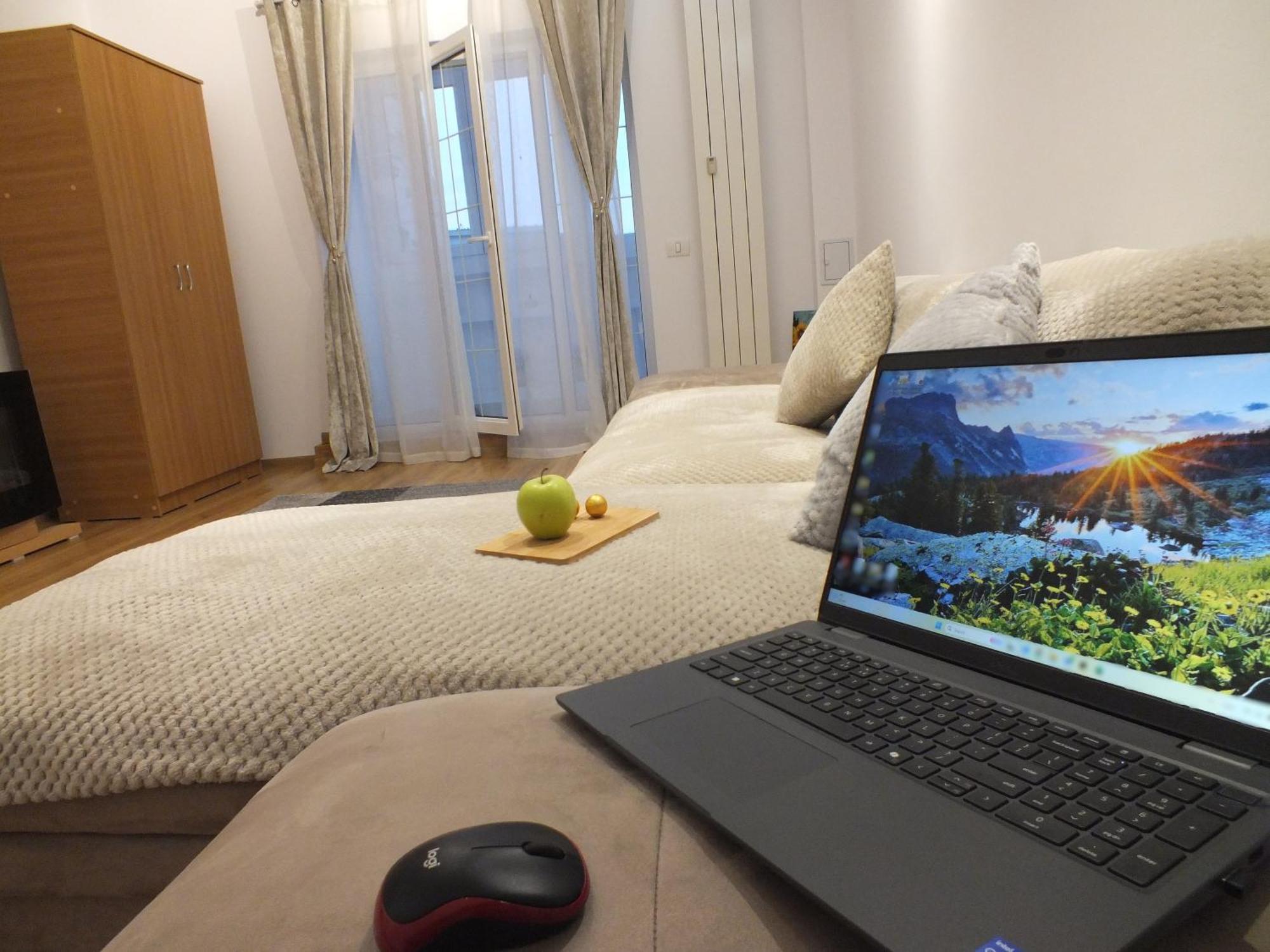 E&C Aparthotel Bucharest Mall, Unirii Area ภายนอก รูปภาพ