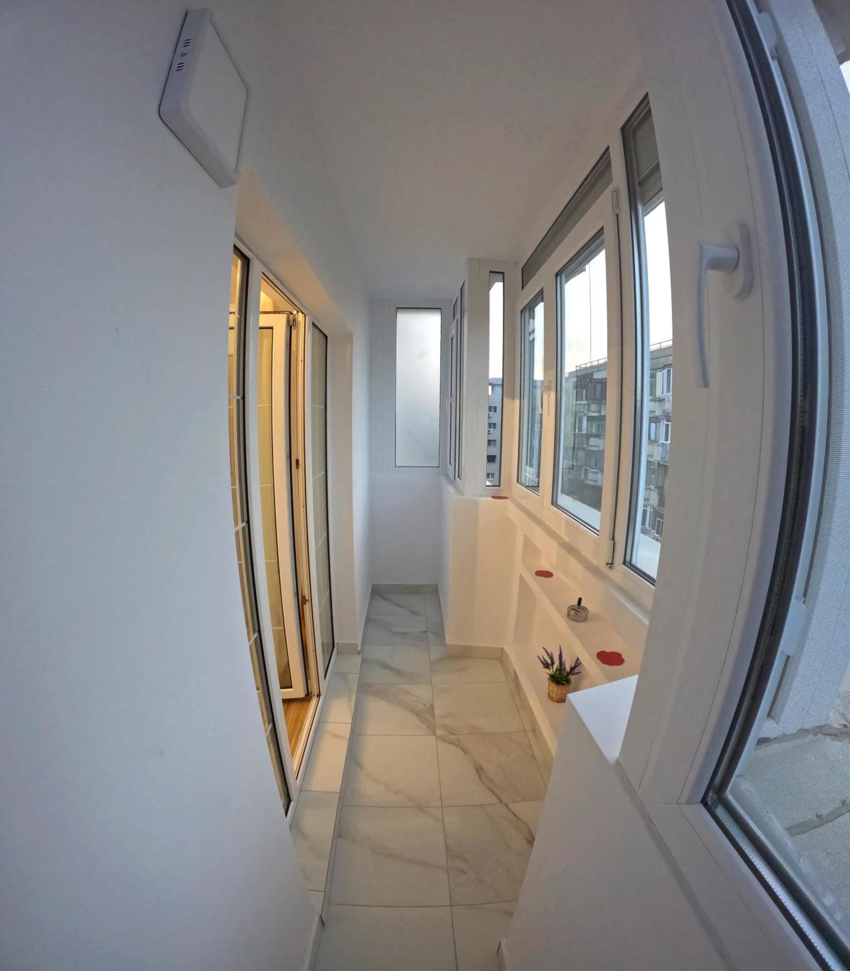 E&C Aparthotel Bucharest Mall, Unirii Area ภายนอก รูปภาพ
